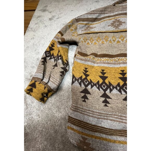 Southwestern Aztec Style Button-Up Shacket Womens Small Yellowstone‎ Vibes - Picture 14 of 16